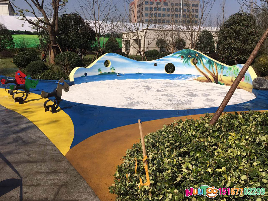 玩游樂園的海盜船，應(yīng)該注意什么呢？