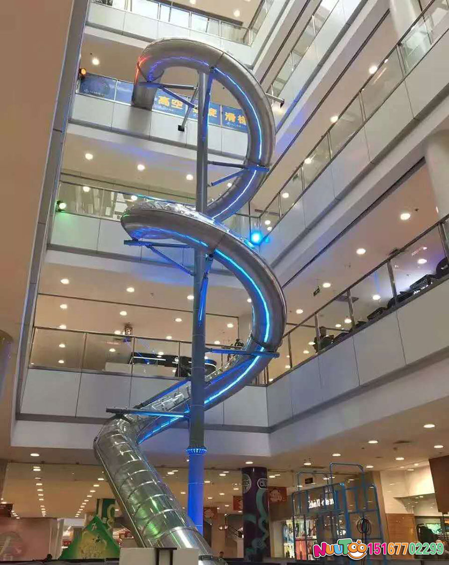 不銹鋼材質(zhì)的滑梯，設(shè)計(jì)要點(diǎn)都有哪些？