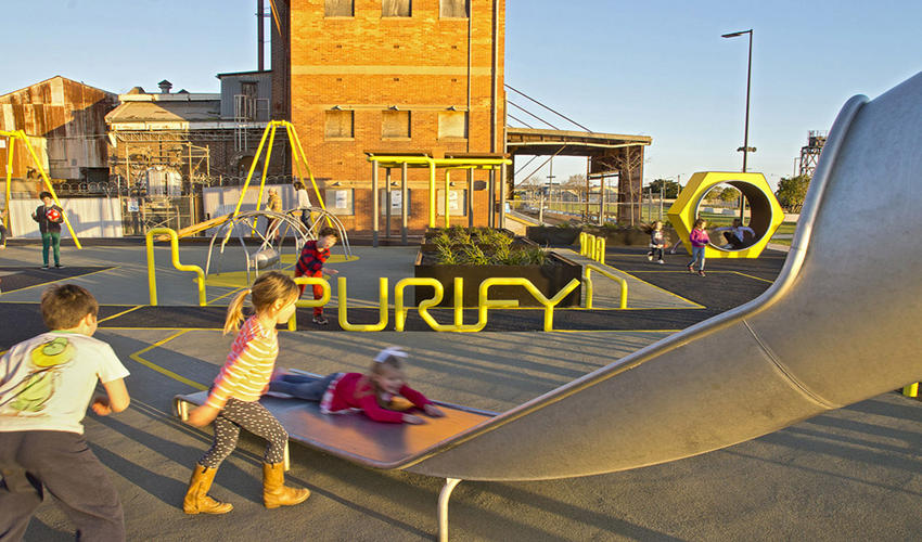 戶外游樂設(shè)備廠家如何選擇？投資哪個品牌好？