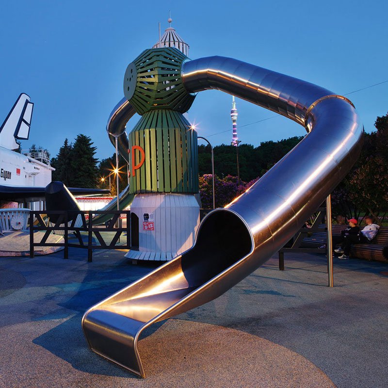 戶外小博士兒童組合滑梯供應(yīng)商如何選擇？